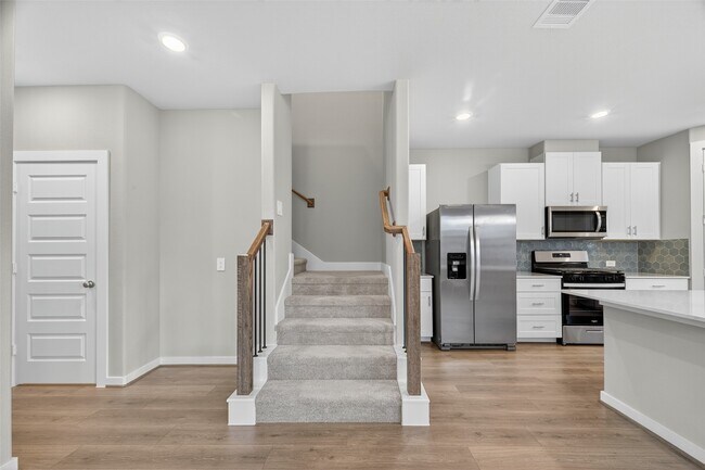Building Photo - 4121 Fig Grv St