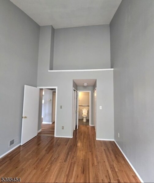 Building Photo - 452 Tournament Dr