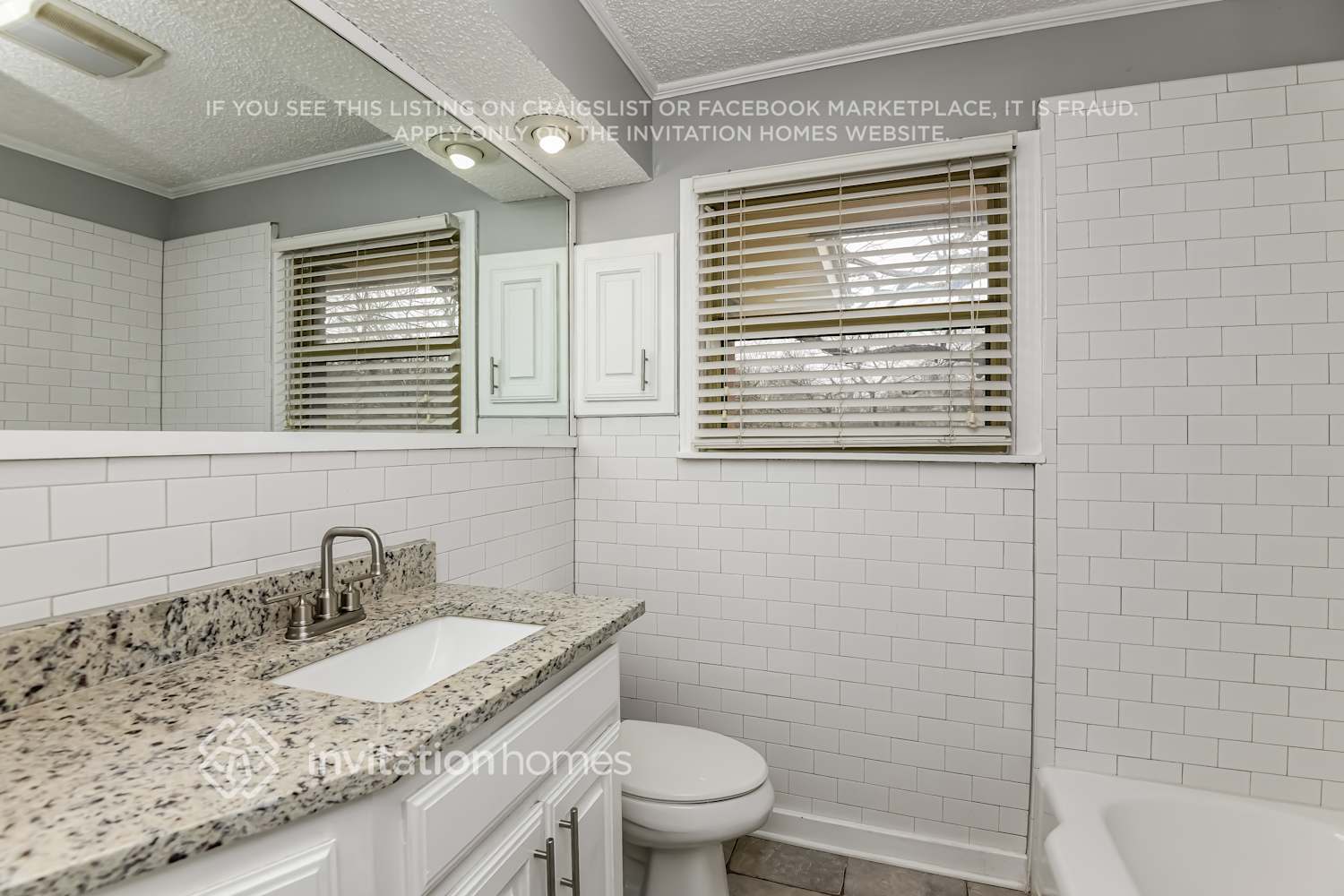 Building Photo - 3620 W Seminary Dr