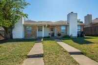 Building Photo - Updated 2022