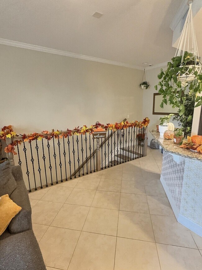 Building Photo - 10320 SW Stephanie Way