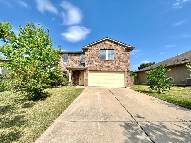 Building Photo - Gorgeous 3 Bed 2.5 Bath Single Family Home