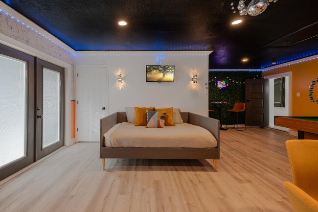 Building Photo - 1775 Harbor Rd