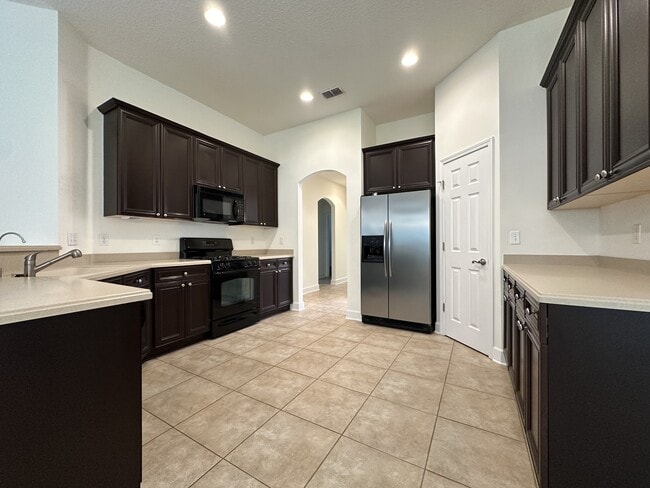 Building Photo - 5204 Comfort Ct