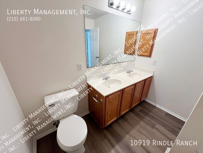 Building Photo - 10919 Rindle Ranch