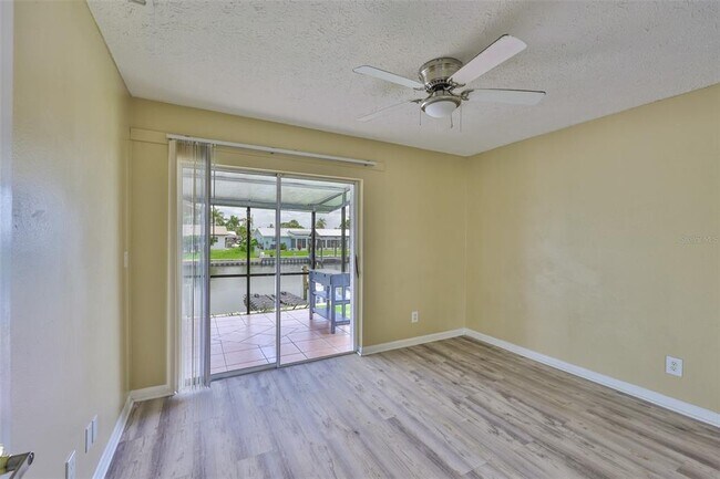 Building Photo - 1045 Apollo Beach Blvd