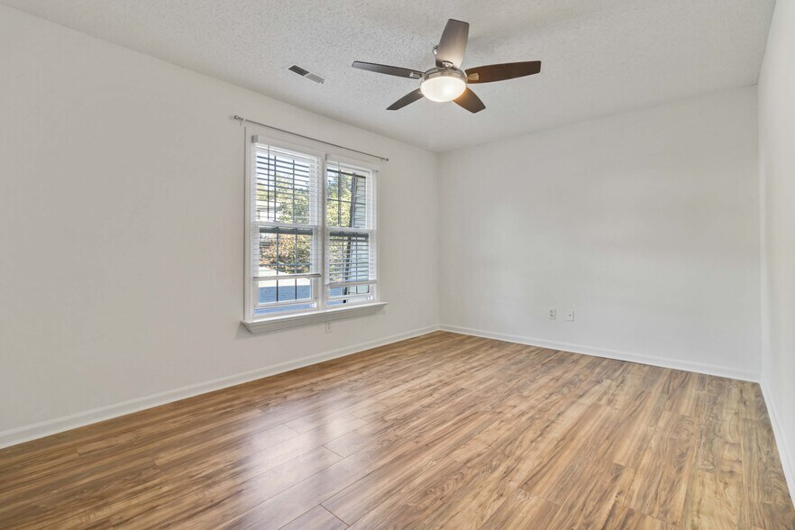 Building Photo - 6500 Gaines Ferry Rd