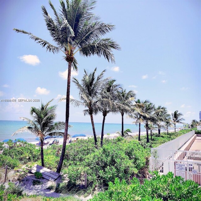 Building Photo - 1980 S Ocean Dr