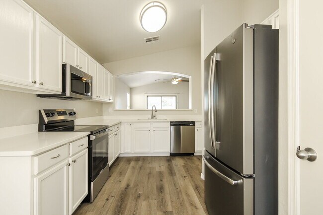 Building Photo - 3565 S 257th Ln