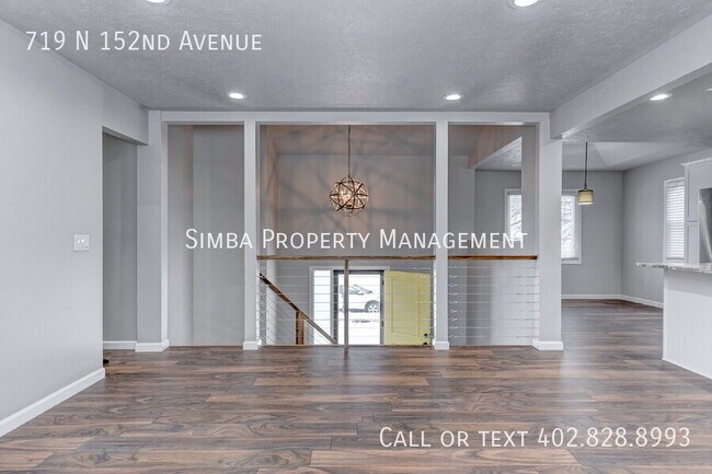 Building Photo - 719 N 152nd Ave