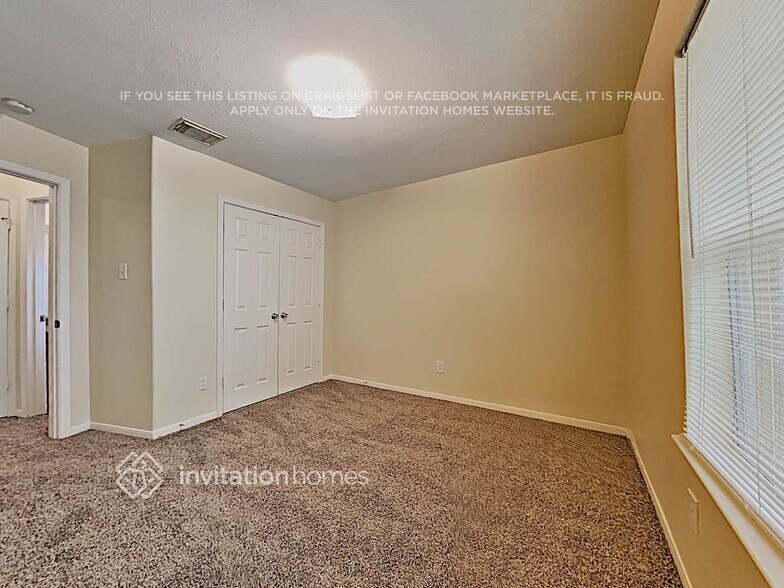 Building Photo - 6424 Mountain Pines Ln