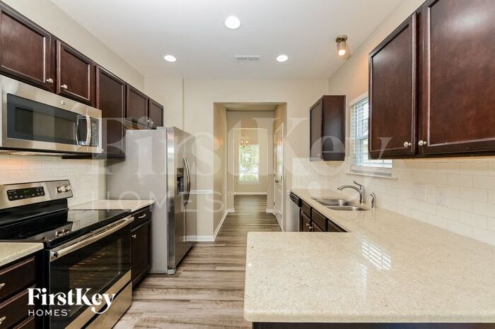 Building Photo - 5507 Misty Hill Cir