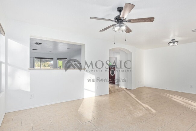 Building Photo - 15807 W Marconi Ave