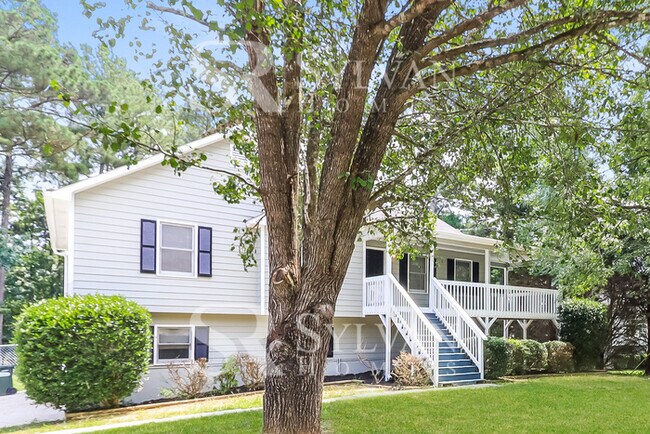 Building Photo - 98 Silverthorne Pl