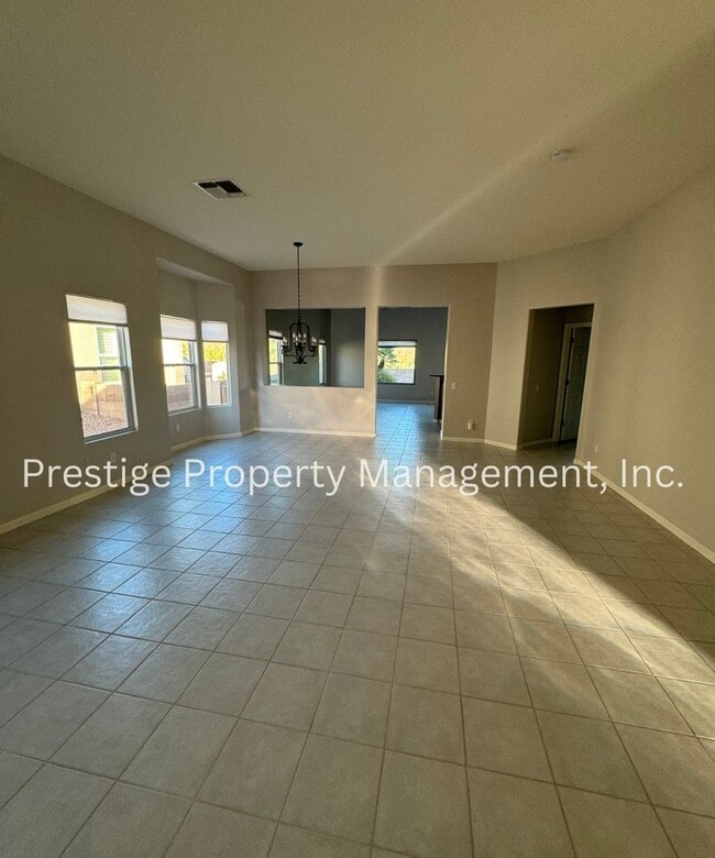 Building Photo - 55+ Community in Heritage Highlands with access to an abundance of luxury community amenities!!