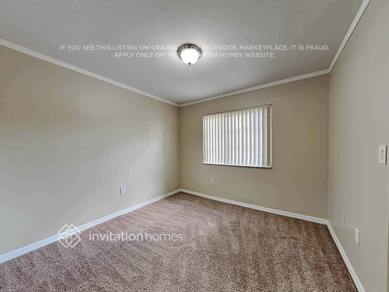 Building Photo - 2296 NW 170th Ave