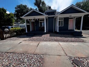 Building Photo - Charming 2-Bedroom Duplex Steps from Liber...