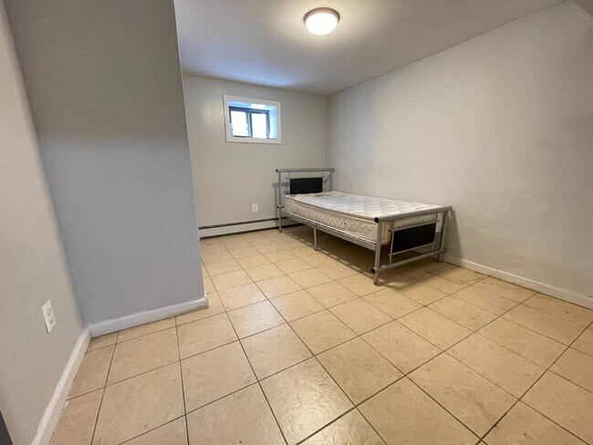 Building Photo - 2153 Quimby Ave