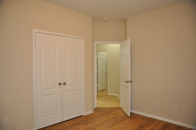 Building Photo - 6315 Denison Oaks Dr