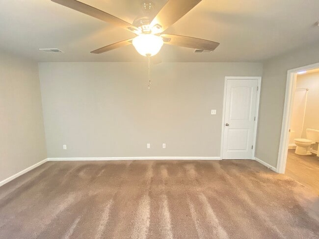 Building Photo - Beautiful 3 Bedroom, 2 Bath Home in Abbottstown, Pa!!