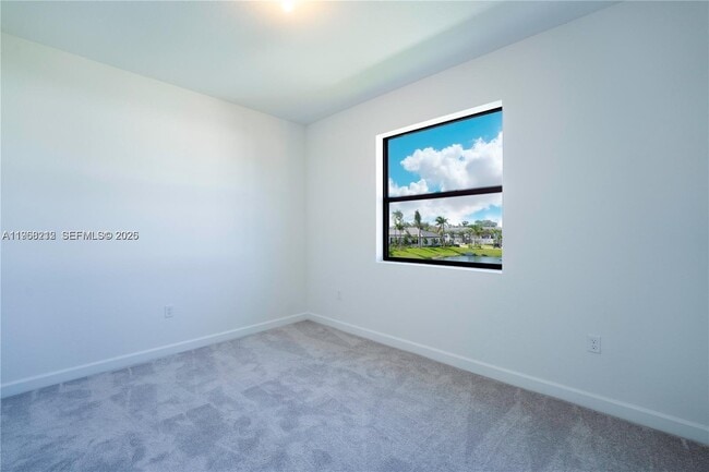 Building Photo - 4941 Peacock Wy