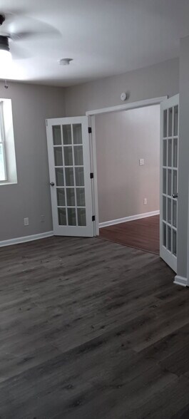 Building Photo - 14998 Allisonville Rd