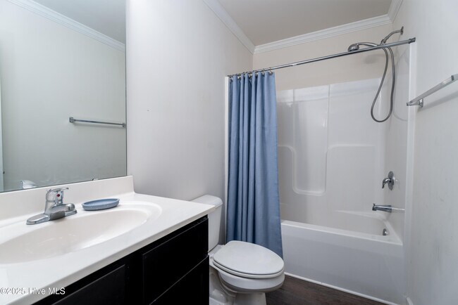 Building Photo - 306 Kenan Lp
