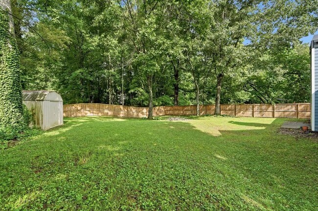 Building Photo - 4061 Keheley Glen Dr