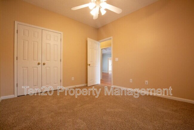 Building Photo - 4903 Champions Way