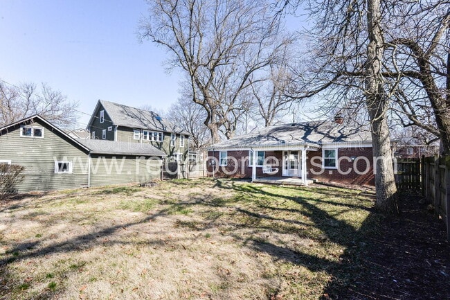 Building Photo - 4930 N Illinois St