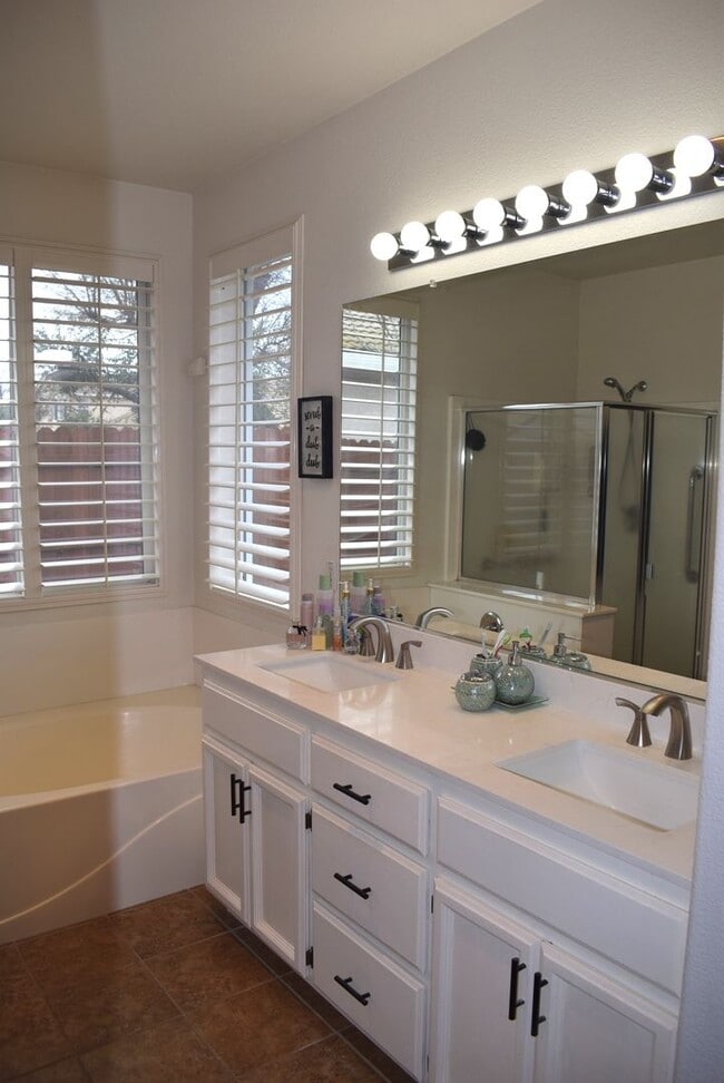 Building Photo - Resident Benefit Package Property