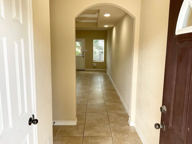 Building Photo - Location Location Location