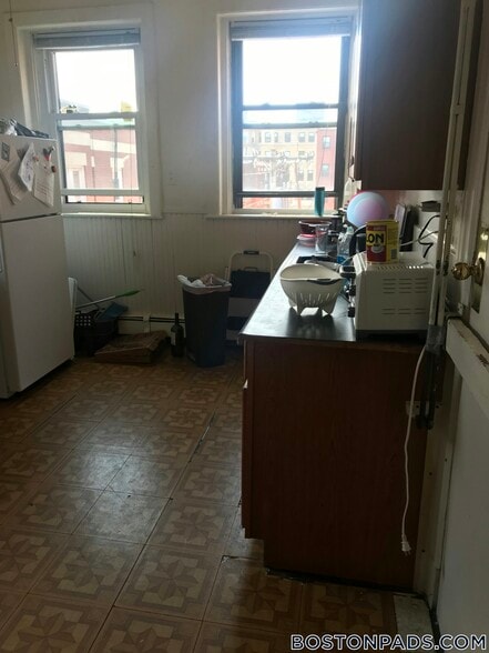 Building Photo - 201 Harvard Ave