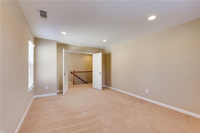 Building Photo - 7245 Rocking Horse Ln