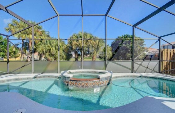 Building Photo - 7076 Middlebury Dr