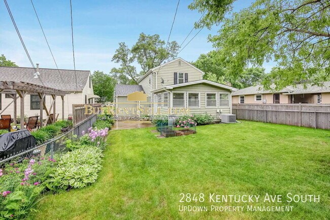 Building Photo - 2848 Kentucky Ave S
