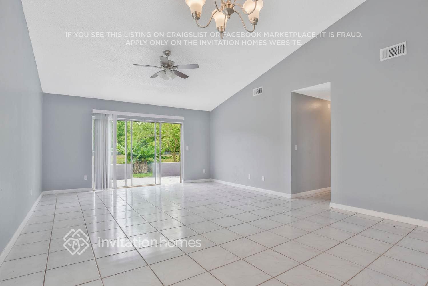 Building Photo - 8252 Cascade Oaks Dr