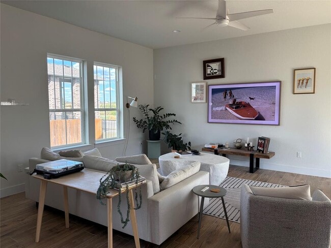 Building Photo - 9204 Apogee Blvd