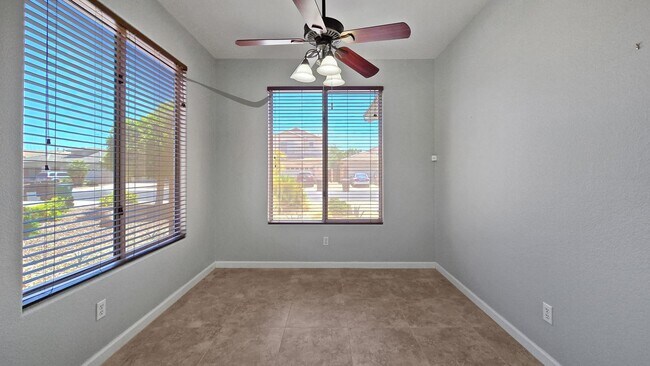 Building Photo - Clean and Cozy home in desirable Palm Valley!