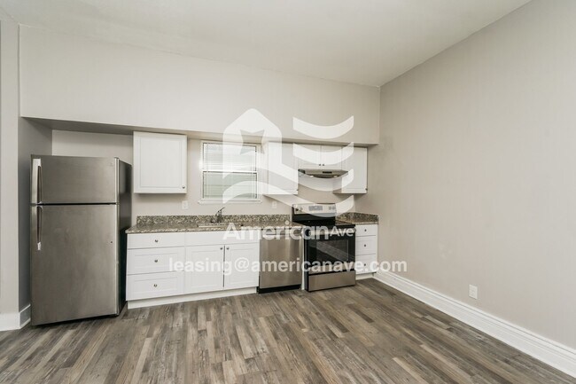 Building Photo - 2810 St Xavier St