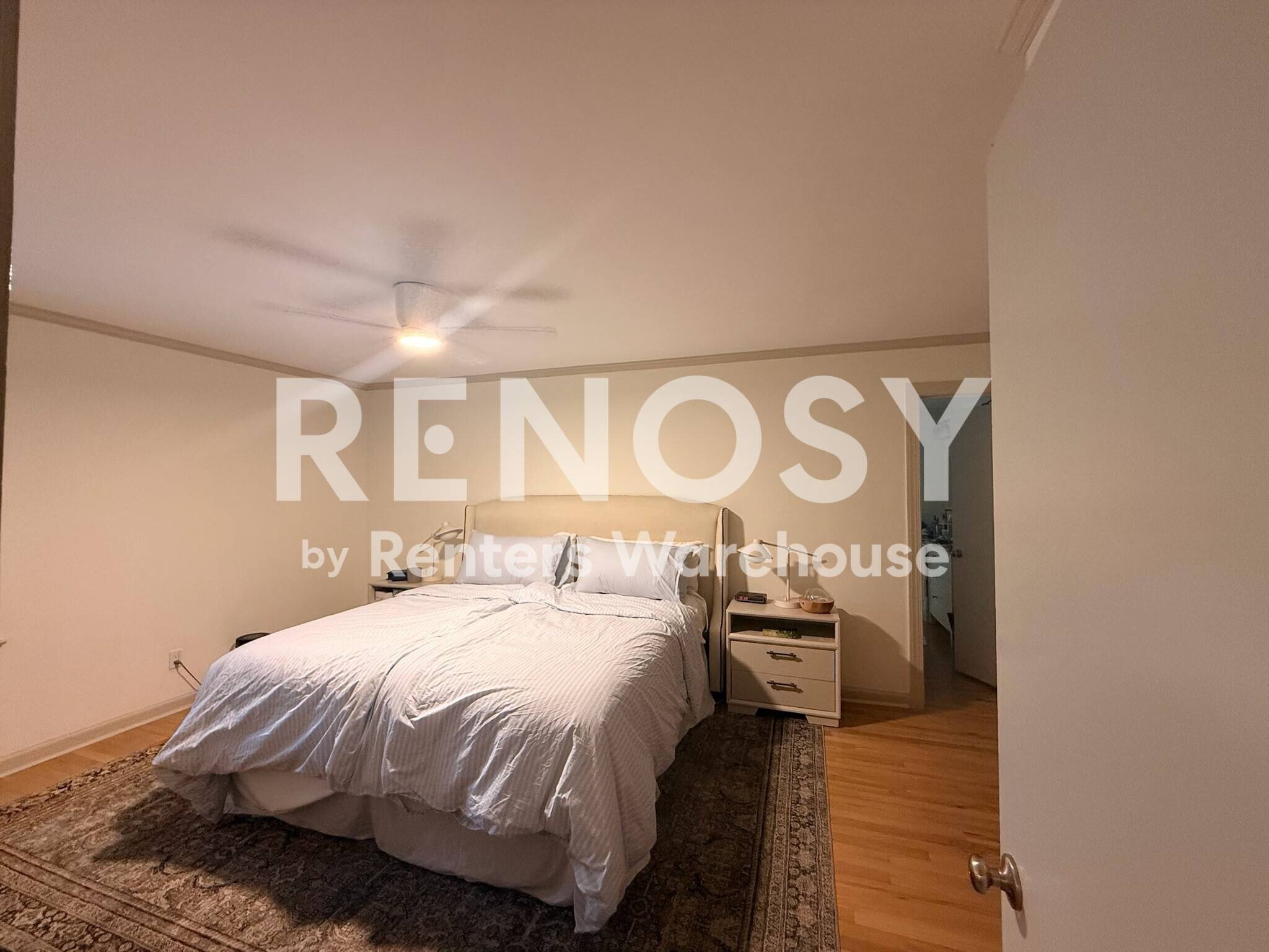 Building Photo - 1543 Knob Hill Dr NE