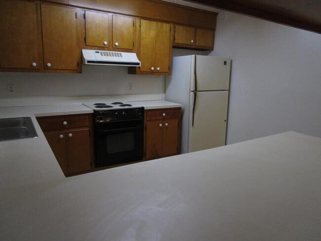 Building Photo - 25 Cuttino Rd