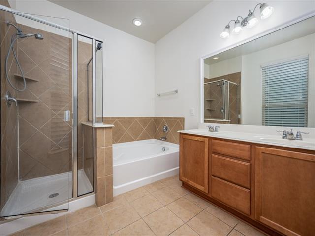 Building Photo - 8737 Maple Ridge Trail