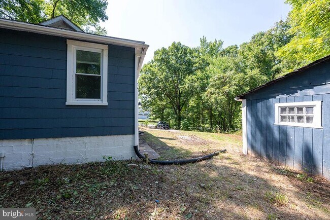 Building Photo - 8075 Solley Rd