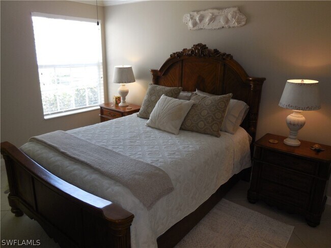 Building Photo - 5441 Guadeloupe Way