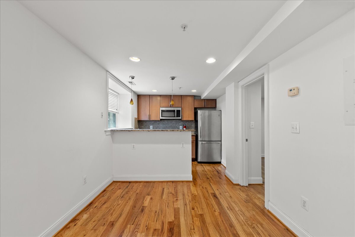 Building Photo - 739 Newton Pl NW