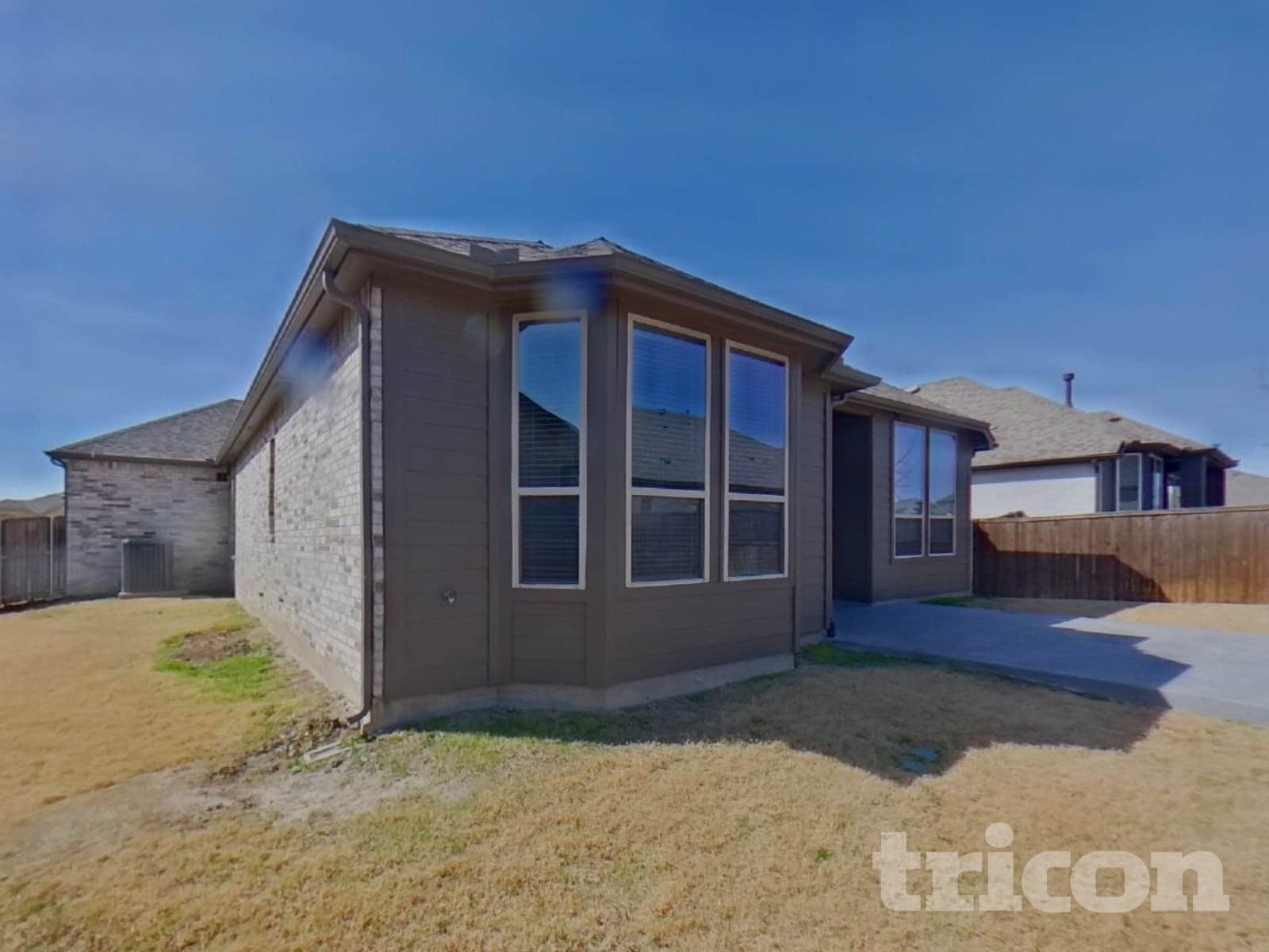 Building Photo - 1008 Faringdon Dr