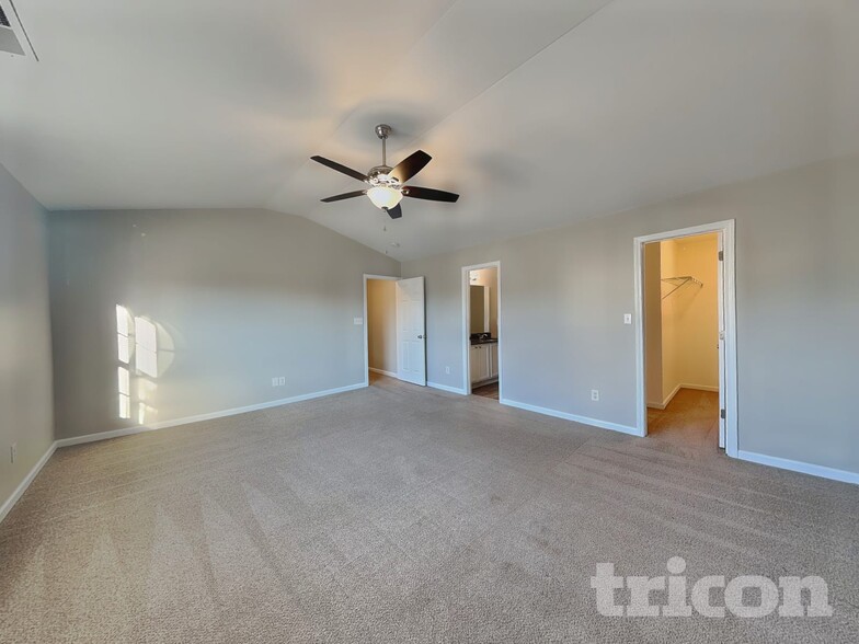 Building Photo - 3673 Watkins Ridge Ct