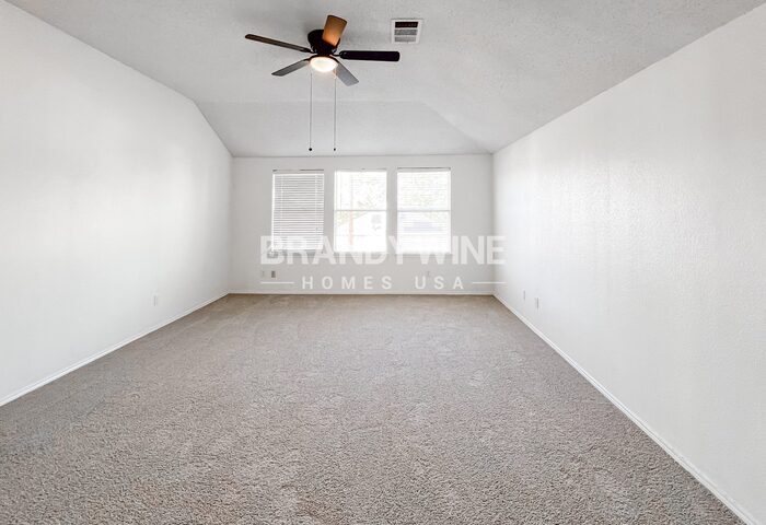 Building Photo - 1343 Prairie Dr