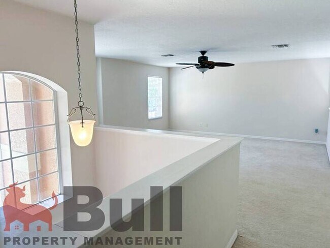 Building Photo - 14912 Faberge Dr